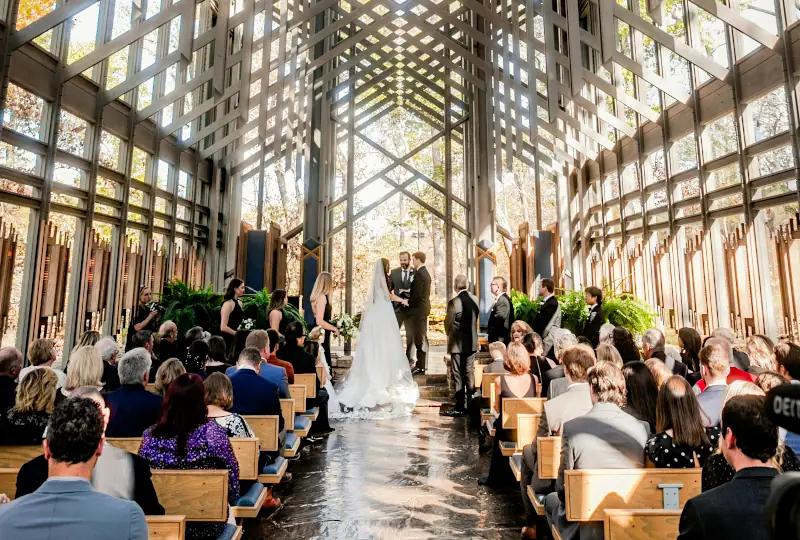 Wedding ceremony ideas: Thorncrown Chapel