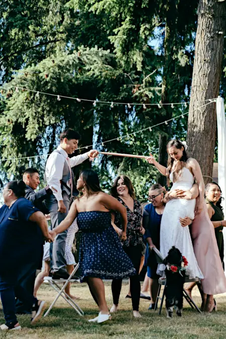 wedding entertainment ideas - dancing